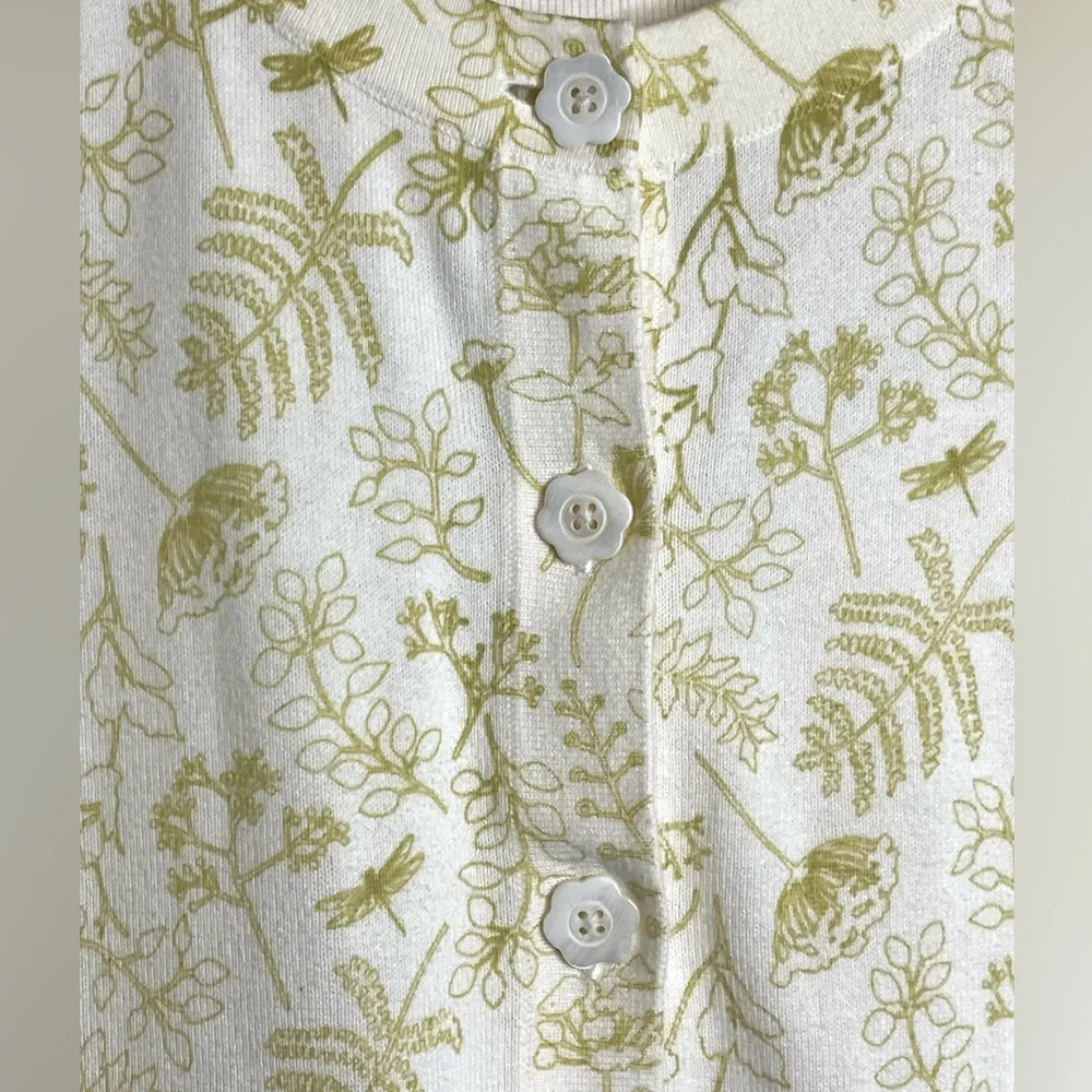 Eddie Bauer elegant white